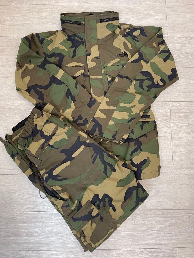 ノースフェイス スノーボードウェア メンズ L 上下セット 防水防寒 即日発送