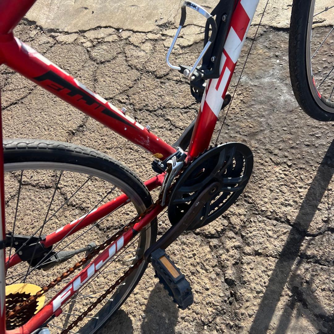 FUJI SPARROW 700*28C アルミ シマノ24速 クロスバイク