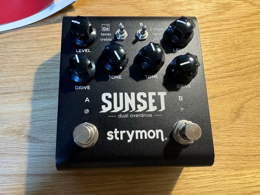 Strymon SUNSET 限定モデル