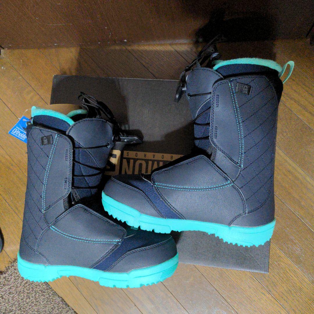 新品Salomon Pearl スノーボードブーツ (女性用)