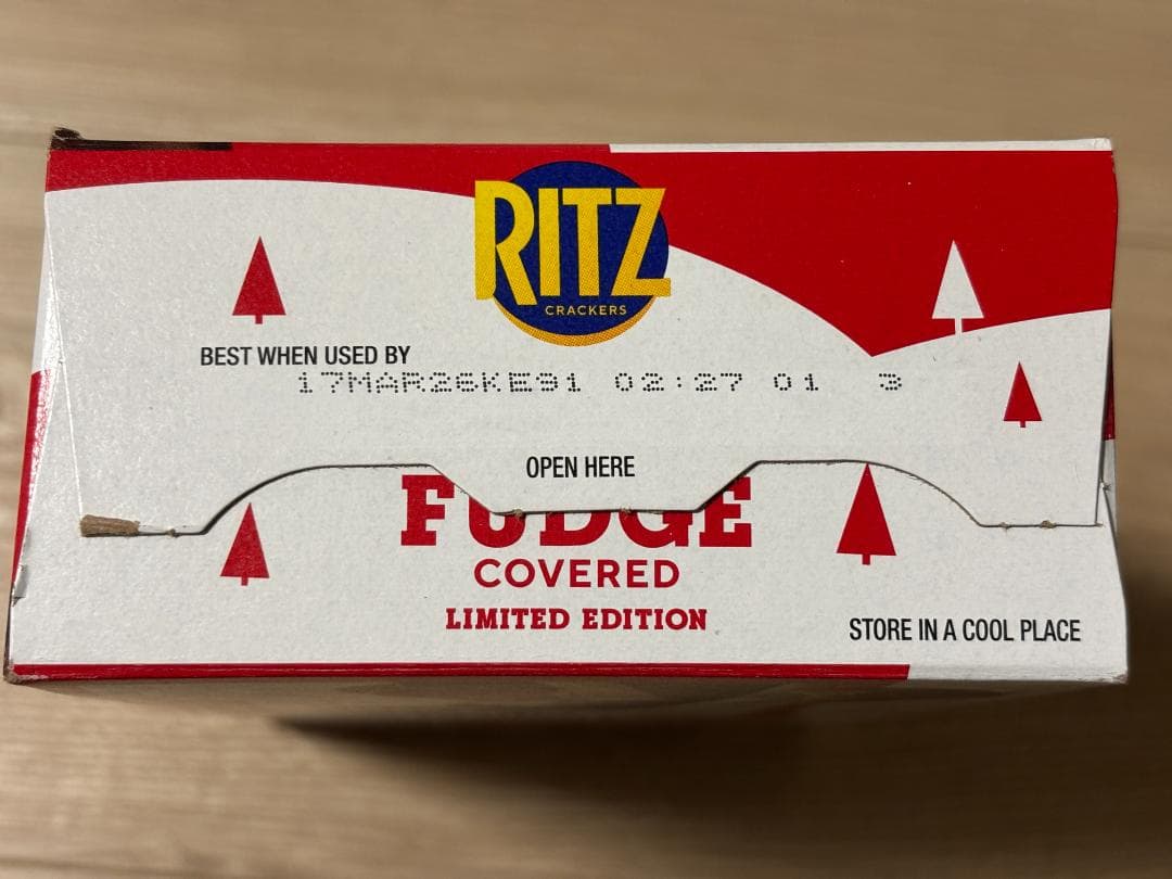 シナモンシュガーナッツ チョコプレッツェル リッツファッジ トレーダージョーズ