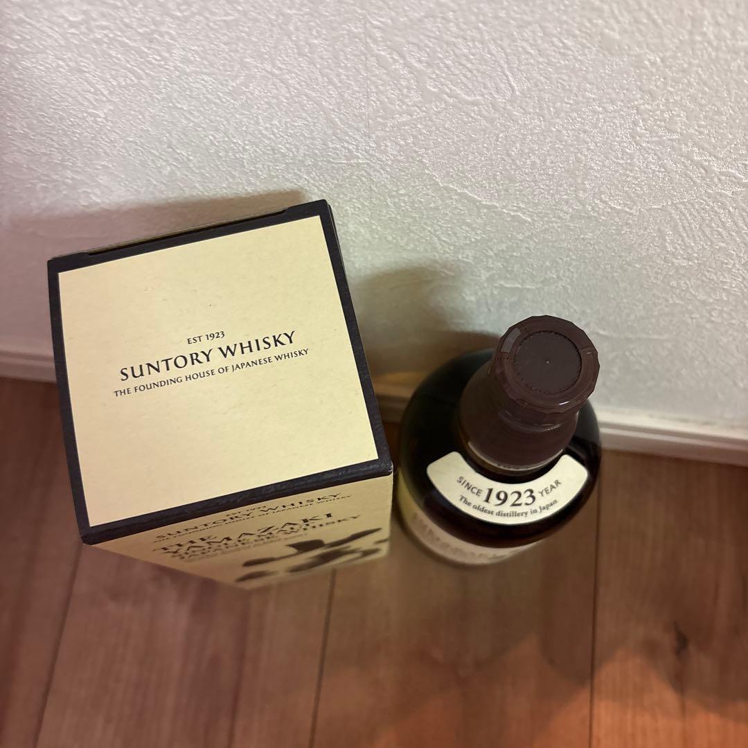 新品未開封・専用箱入・サントリー山崎・ノンヴィンテージ700ml