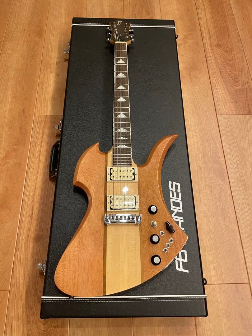 【直接手渡し評価限定】フェルナンデス　fmg-classic 純正ハードケース付