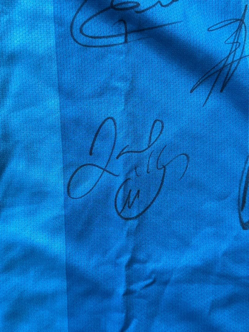 【2008〜2009シーズンFC Barcelona サイン入りユニフォーム】