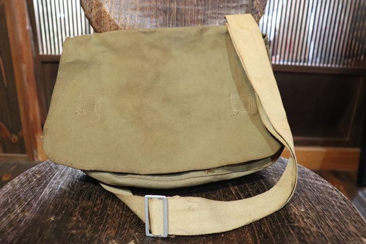 英軍ショルダーバッグ