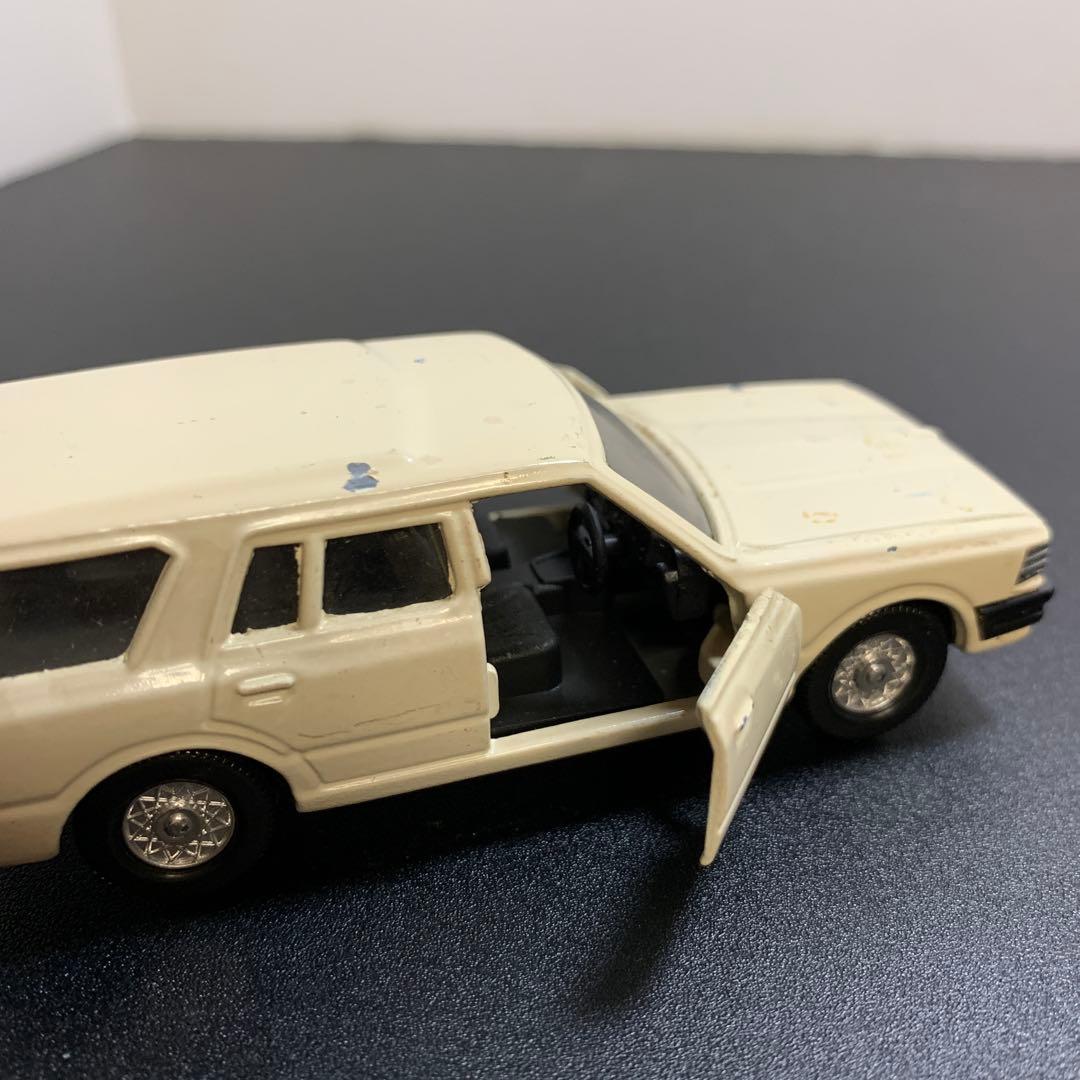 メ*1様 サクラペット　ニッサン　セドリック　1/43 ミニカー