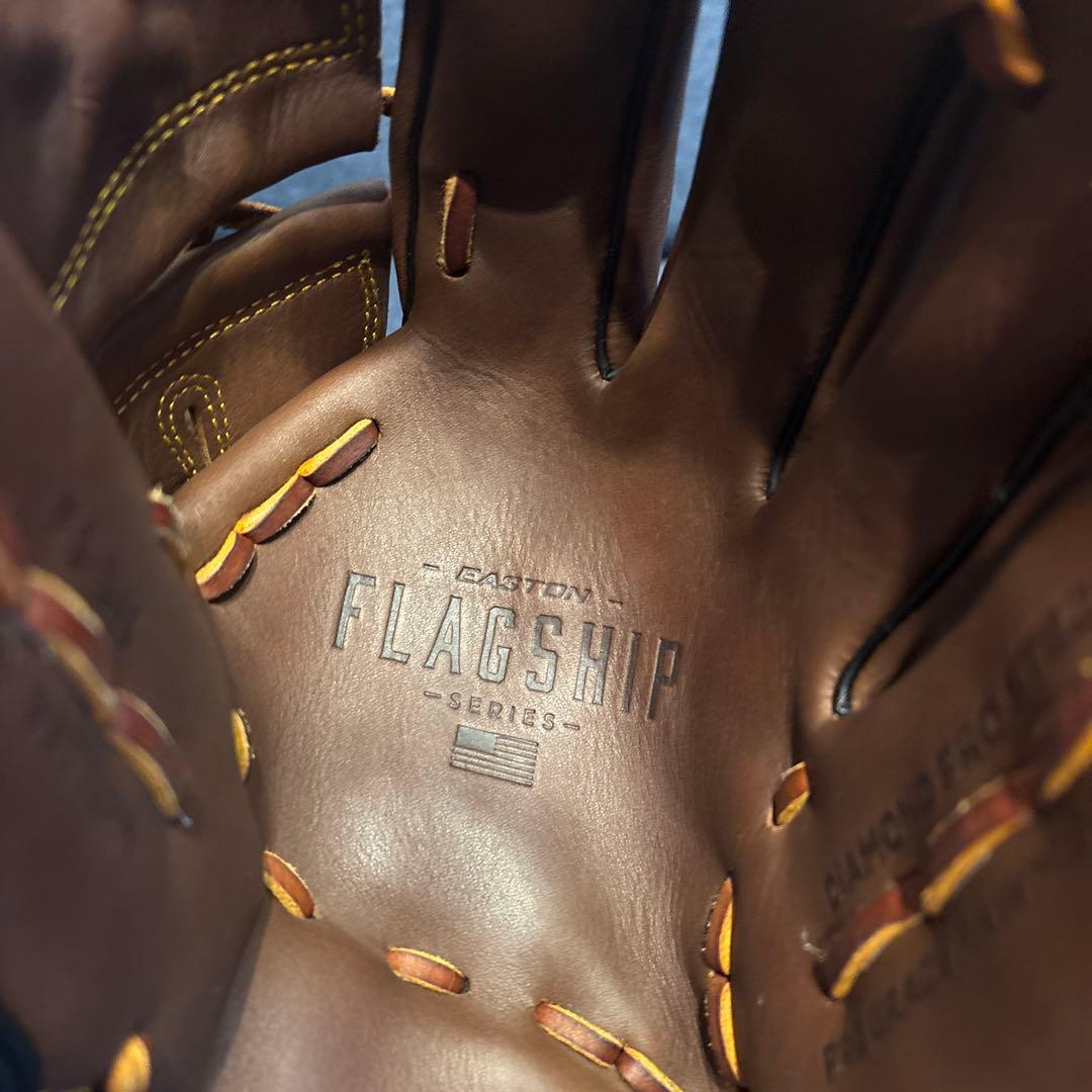 【日本未発売】EASTON FLAGSHIPシリーズ硬式投手用イーストン