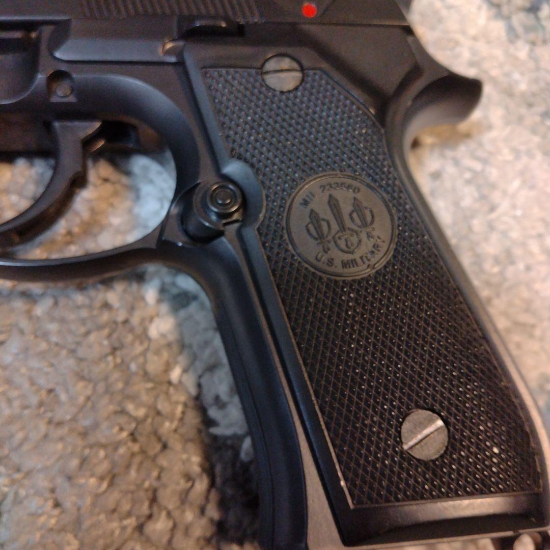 東京マルイ　ベレッタ M92F エアガン