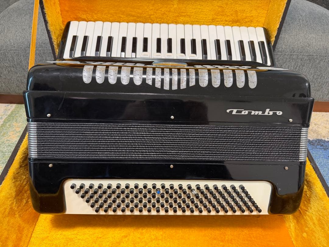 TOMBO プロモデルアコーデイオンNo.75 41鍵盤 120ベース