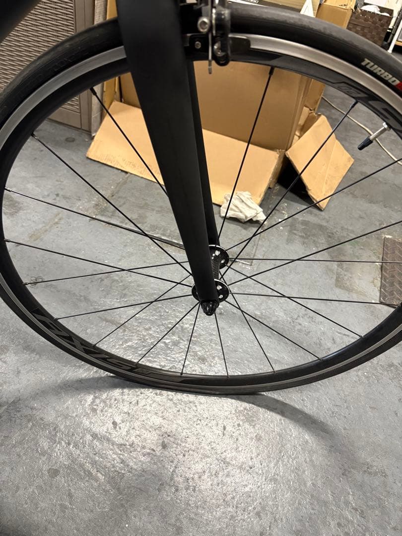 SPECIALIZED ロードバイク ブラック　フルカーボン