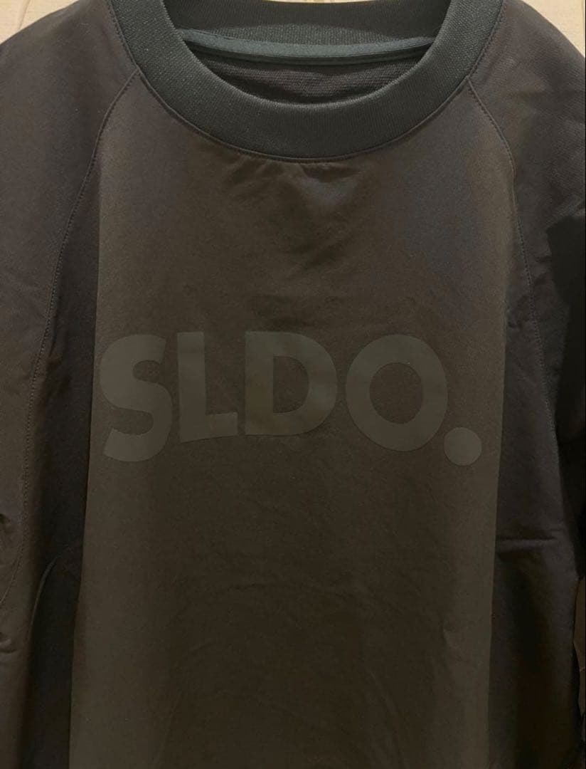 SLDO. シャカシャカ トレーナー