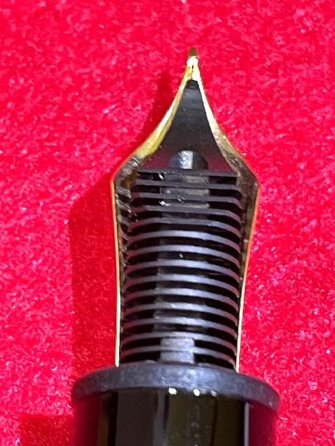 ほぼ未使用品 モンブラン マイスターシュテュック ル・グラン 146 EF 即送