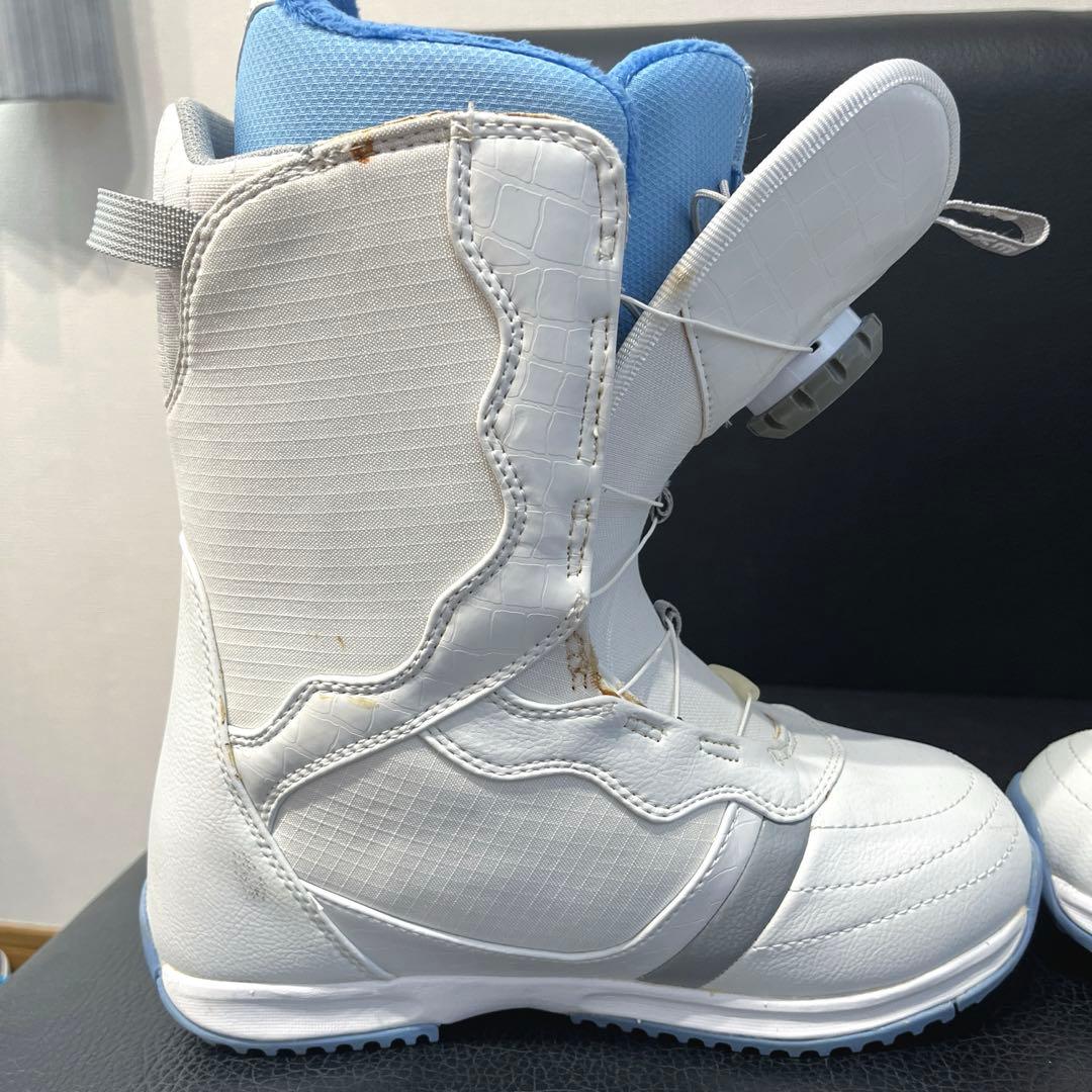 a()　BURTON 女性用24cmスノーボードブーツ