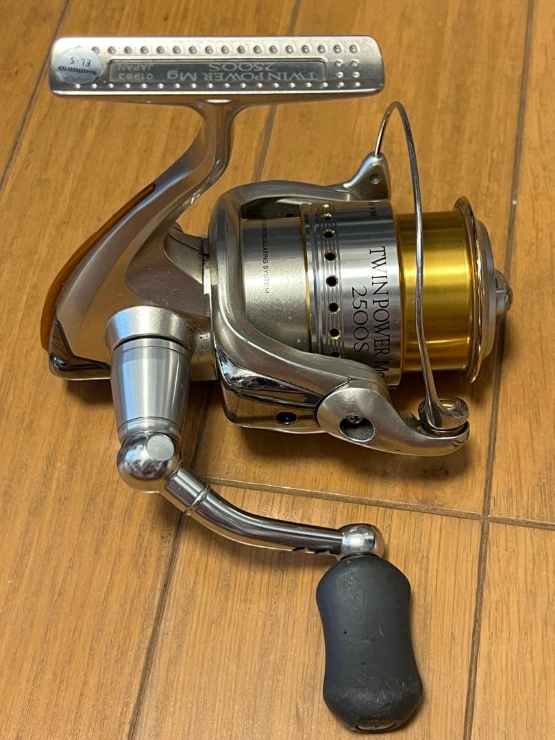 モ*ー様 06 ツインパワーMg 2500S シマノ SHIMANO TWINP