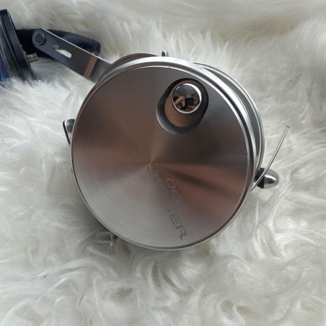 超美品シマノ　オシアジガー4000HGカスタム　替スプール付