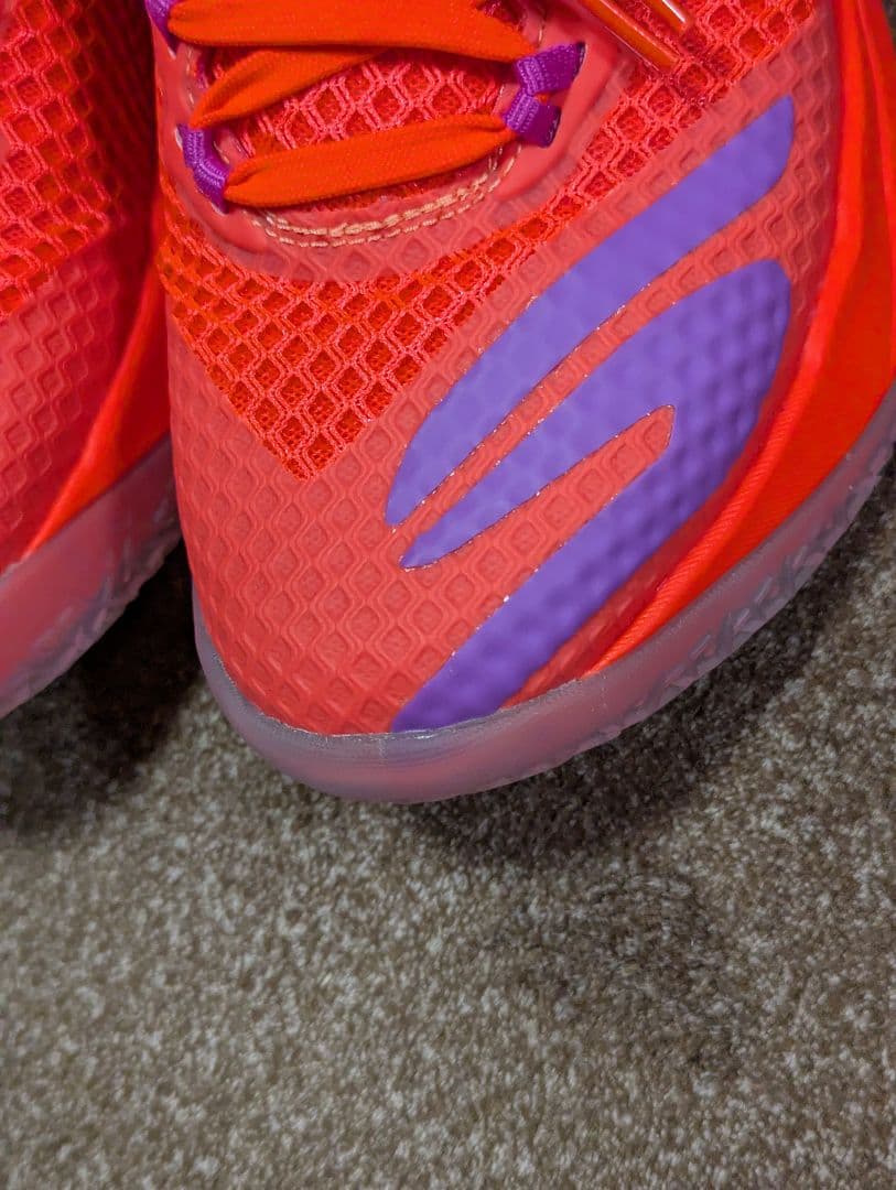 新品　スケッチャーズバスケットシューズ SKX レイン 253020-CRHP