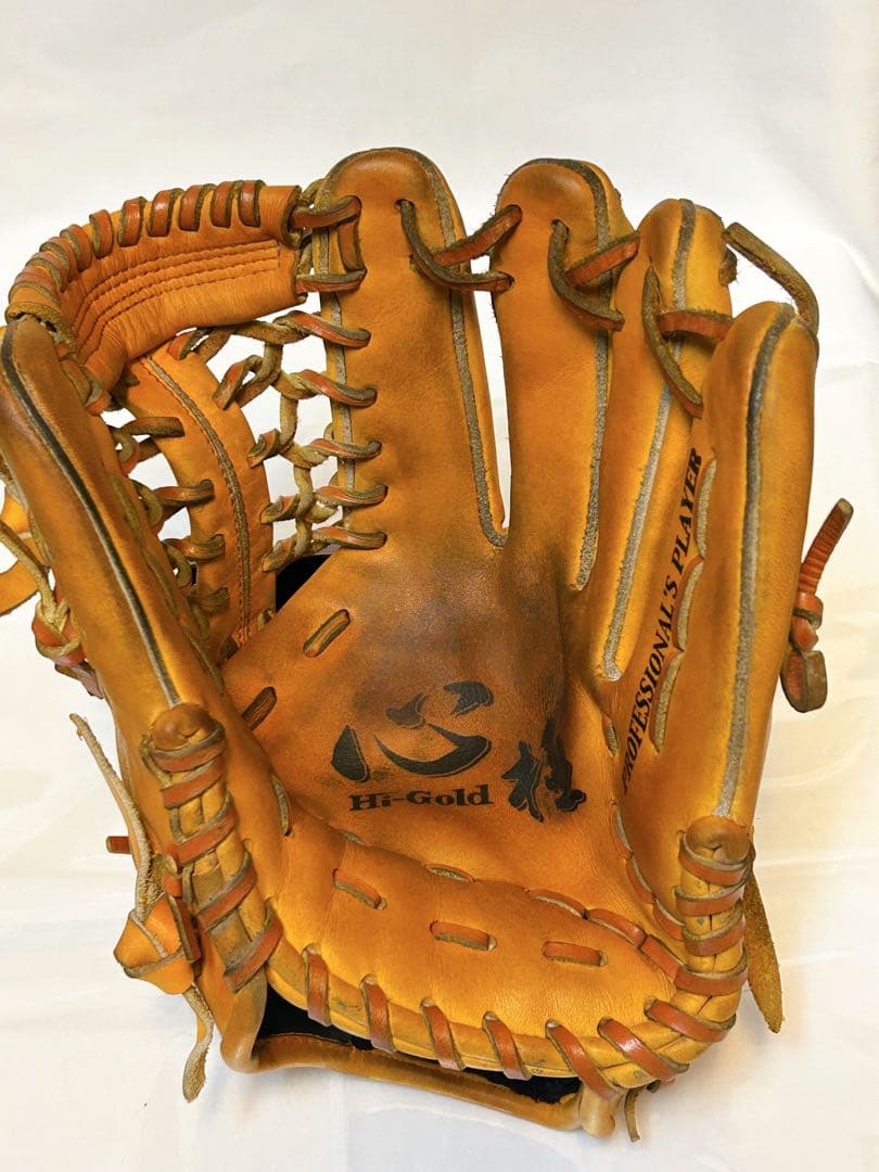 ★良型・即戦力★ ハイゴールド 心極 軟式 内野用グローブ 深め オイルメンテ済