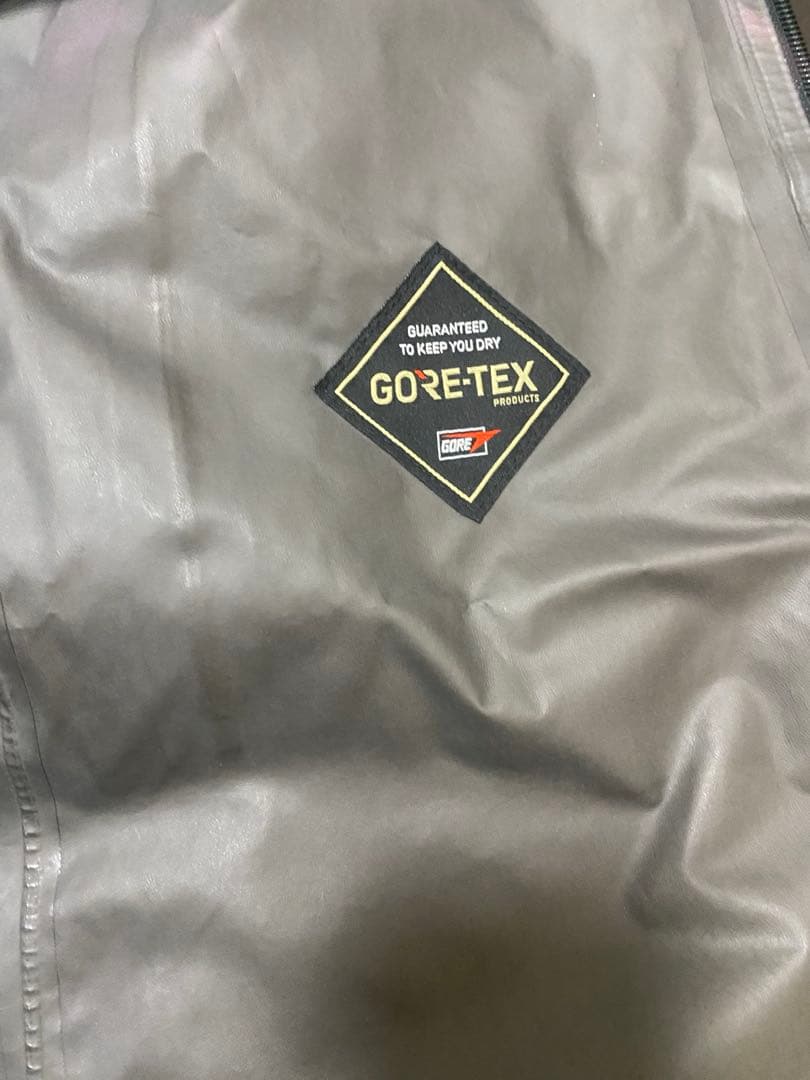 け*ん様 ダイワ　ゴアテックス　レインウェアDR-1908 サイズL 上のみ