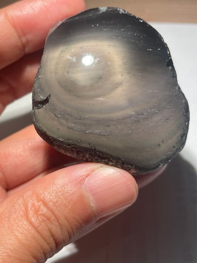 研磨品　十勝石玲瓏　淡ピンクベースオーロラ　レインボーオブシディアン