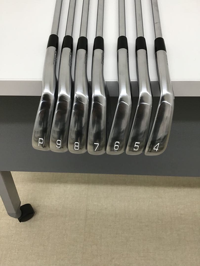 ミズノプロ 245 Dynamic Gold 95 S200 4i〜pw 7本