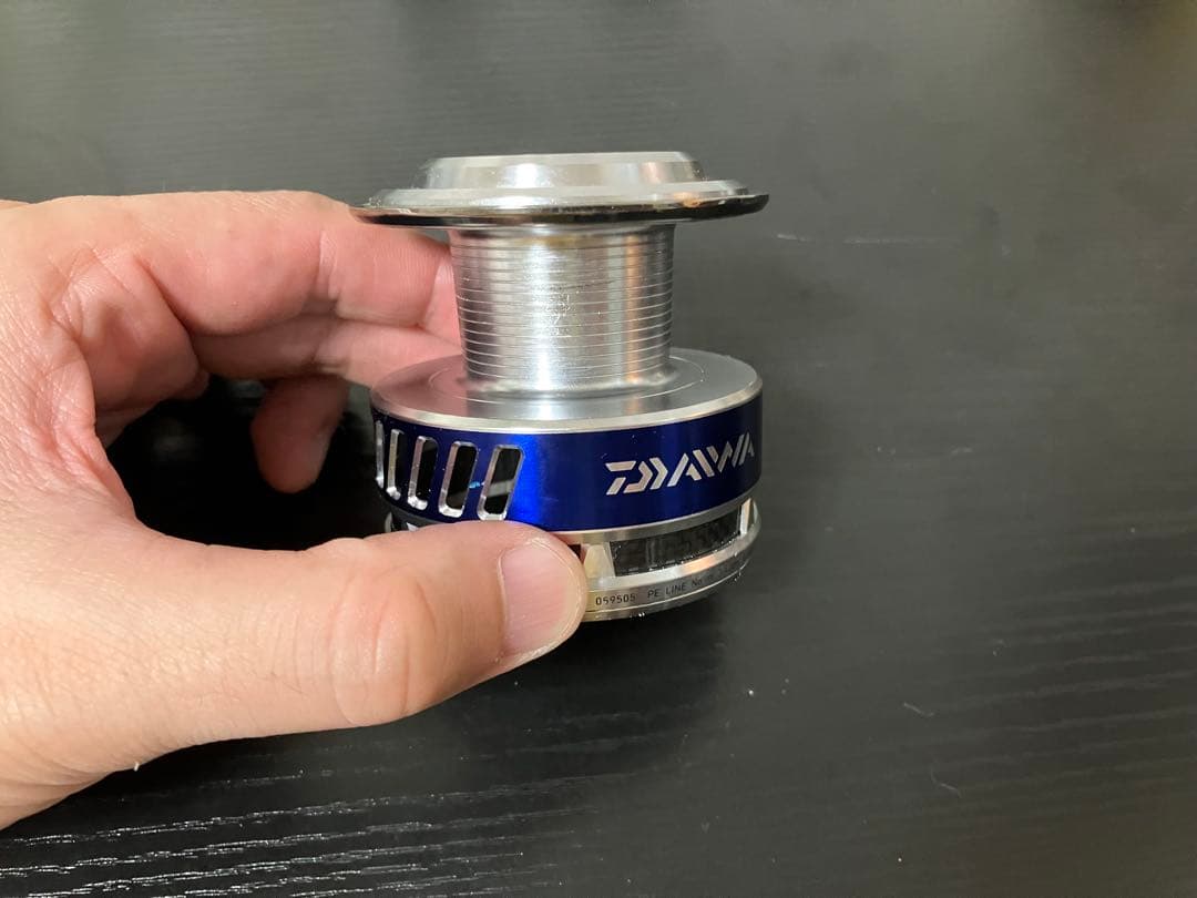 DAIWA 10ソルティガ5000 4500スプール・ケース付 SALTIGA