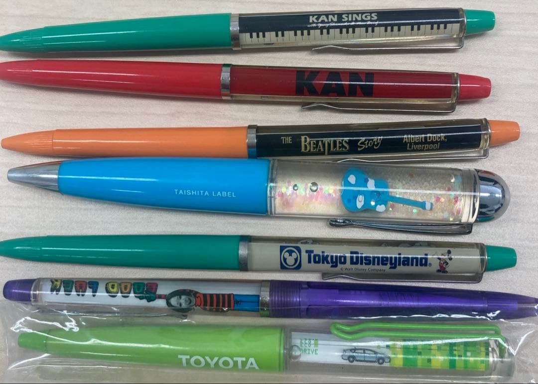 コレクターアイテム　レア品 多数 フローティング•ボールペン49 本セット
