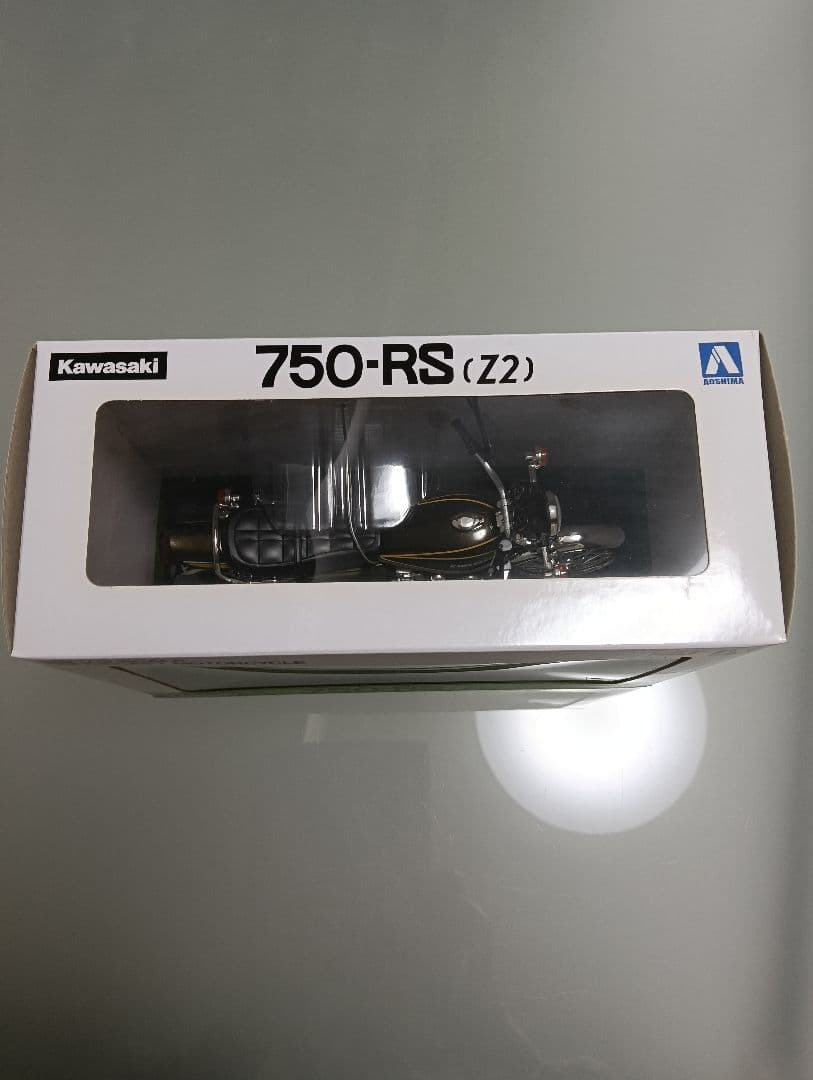 アオシマKawasaki 750-RS (Z2)1/12 ダイキャストミニバイク