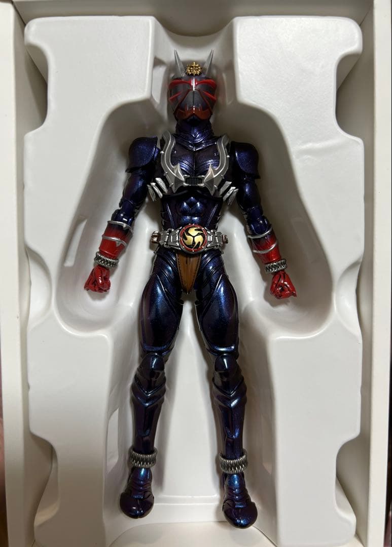 S.H.F真骨彫製法 仮面ライダー鎧武 響鬼　カブトライダーフォーム　10th