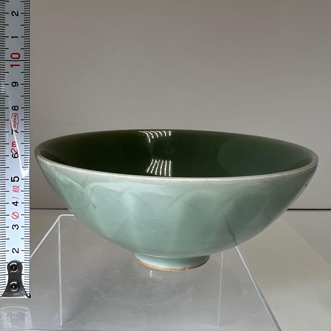 中国明時代　竜泉窯青磁茶碗　木箱　口径13.8㎝　東Y8-0205☆2Fタサコサ