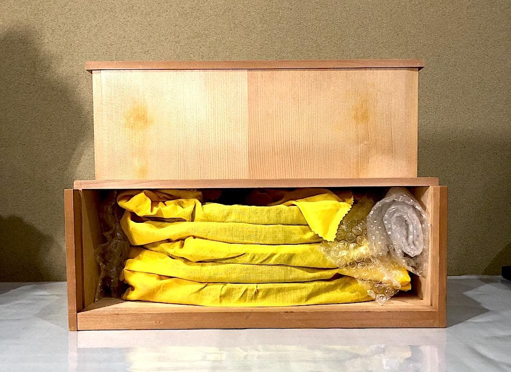 輪島塗　半月膳　五客　共箱。