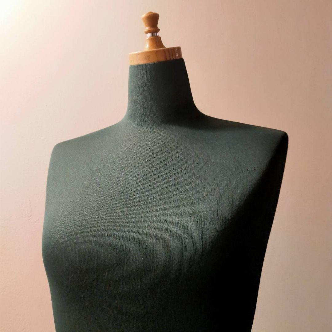 【美品】レディース ボディ マネキン 店舗用 トルソー 女性