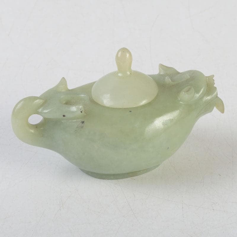 中国　書道具　玉石彫刻　神獣刻　水滴　V　9592