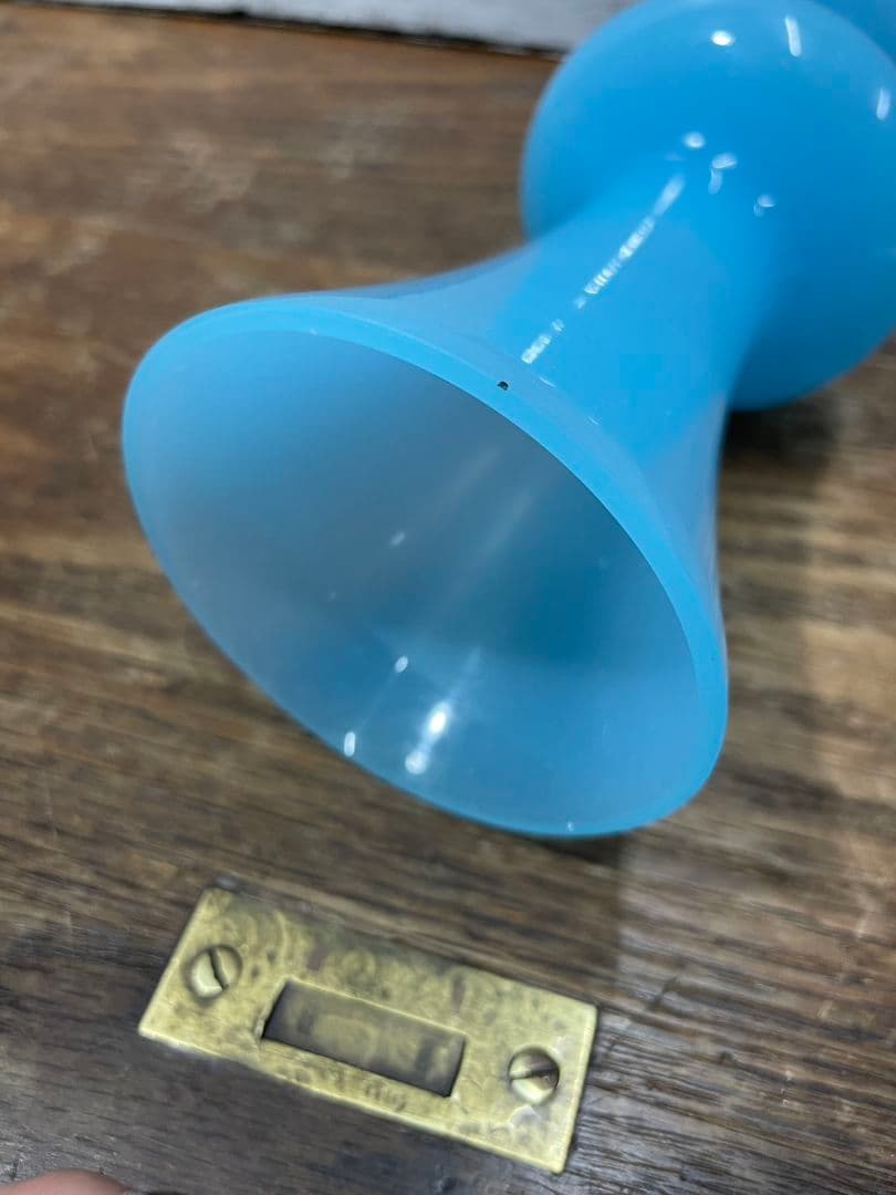 フランスアンティーク オパリンガラスの花瓶 ブルー系 一輪挿し グラス 花器