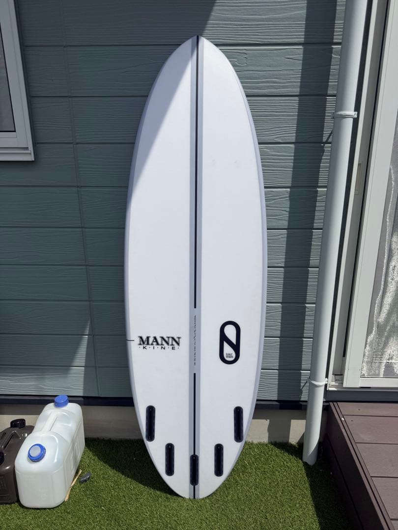 ファイヤーワイヤー SBOSS 5'6\" 27.6L 離島以外送料込み