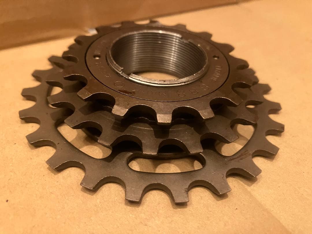 値下げ SUNTOUR 3段フリー 8.8.8. 前田 ピスト 競輪 トラック