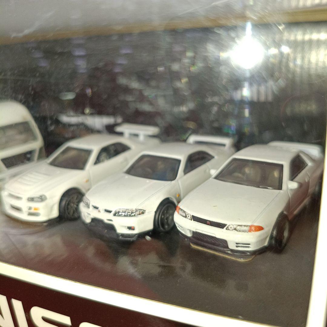 ホットウィール Skyline Generations 986F-GMH39　２