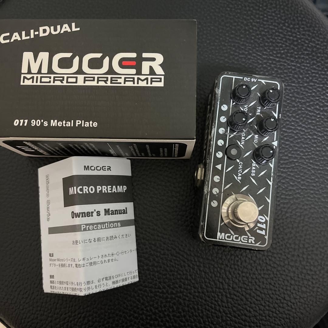 Mooer Micro preamp 011 90’s l Plate