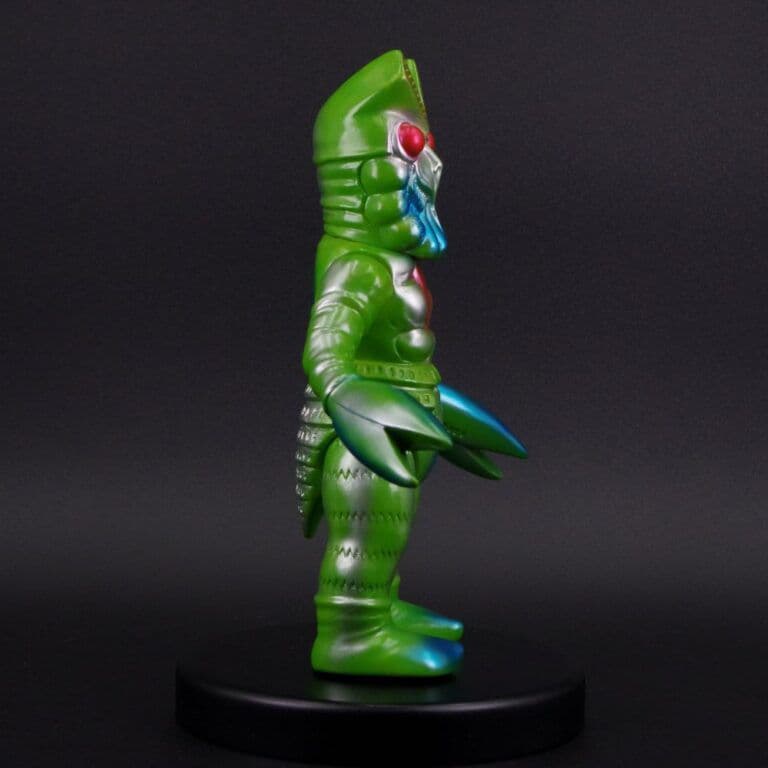 ブルマァク　怪獣シリーズ　昭和レトロカラー　バルタン星人