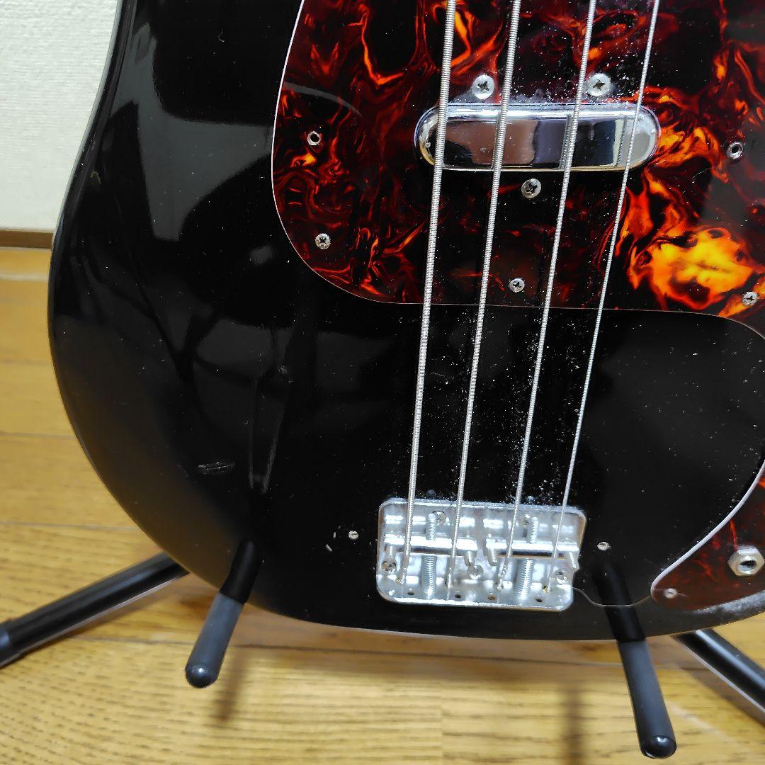 Founder 4弦ベース