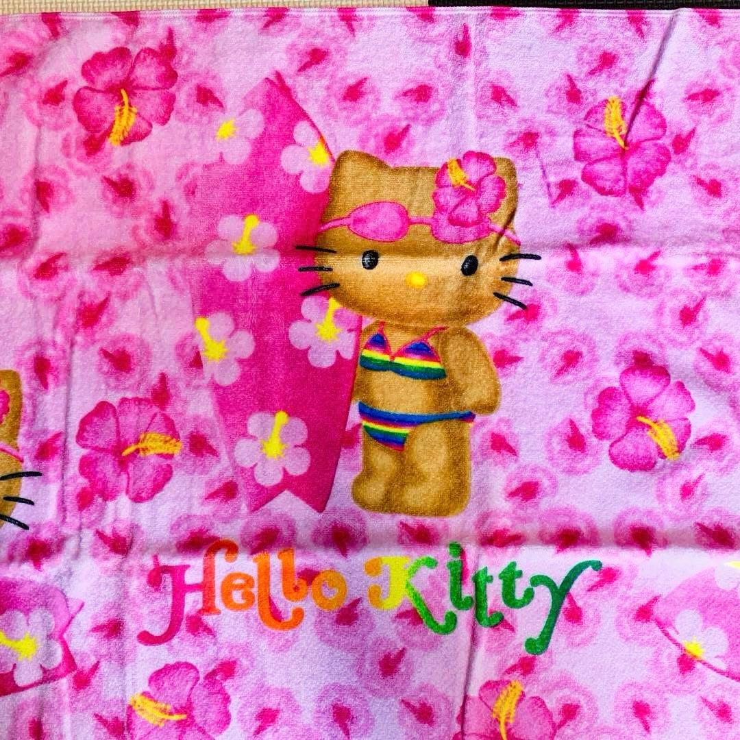 ☆レア☆ハローキティ 夏休み海シリーズ　ビーチ　日焼け水着バスタオル　2002