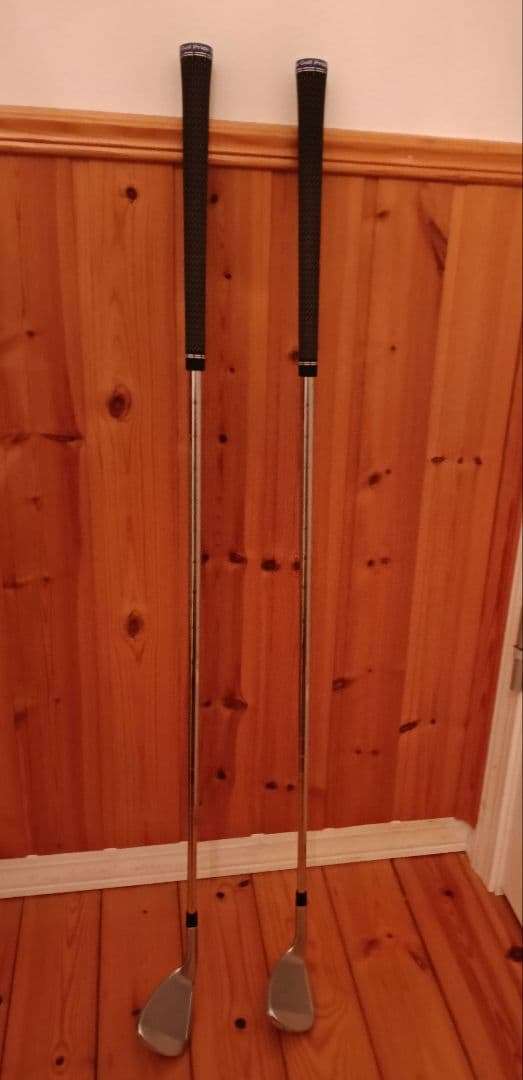 【TaylorMade】SW/AW2本セット ※数回使用品　硬さ S /右利き用