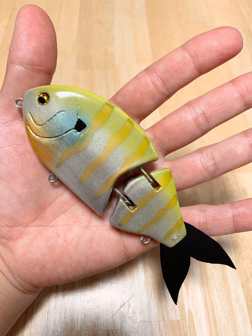 専用　UFギル　ハンドメイドルアー