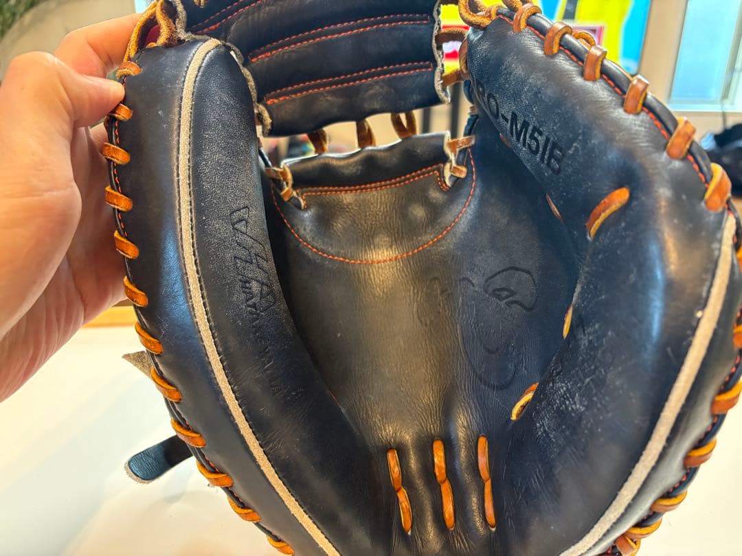 s*u様 キャッチャーミット　硬式　ハタケヤマ　40周年記念モデル