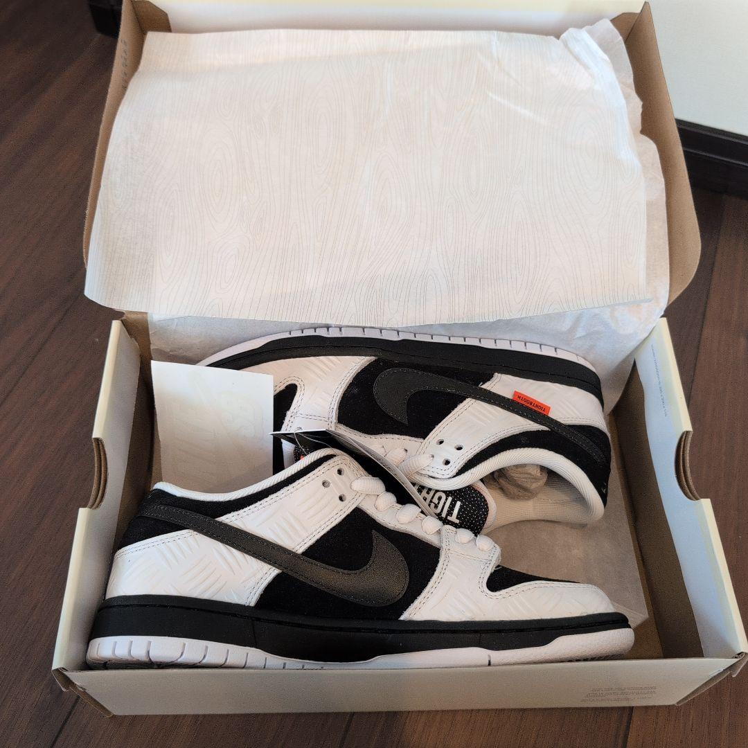 TIGHTBOOTH × Nike SB Dunk Low Pro QS 8