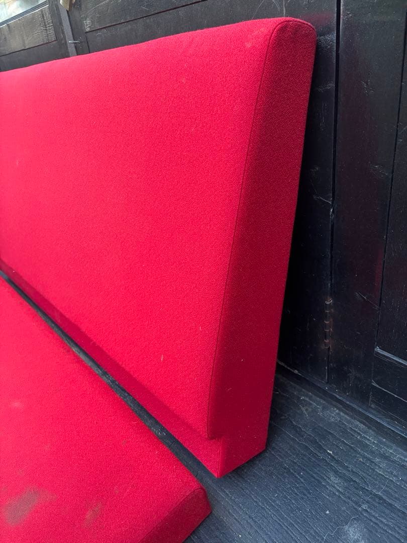 店舗用ベンチ(赤い背もたれと座面クッションセット) 張替えベース　飲食店