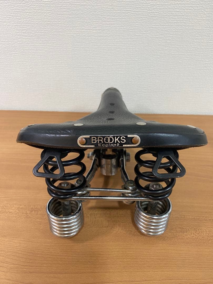 BROOKS B67 サドル レザー製 スプリング付き