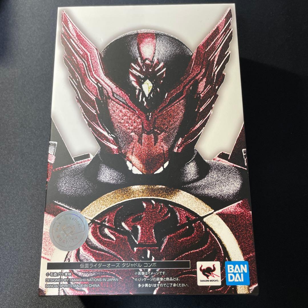 美品　真骨彫　仮面ライダーオーズ　タジャドルコンボ