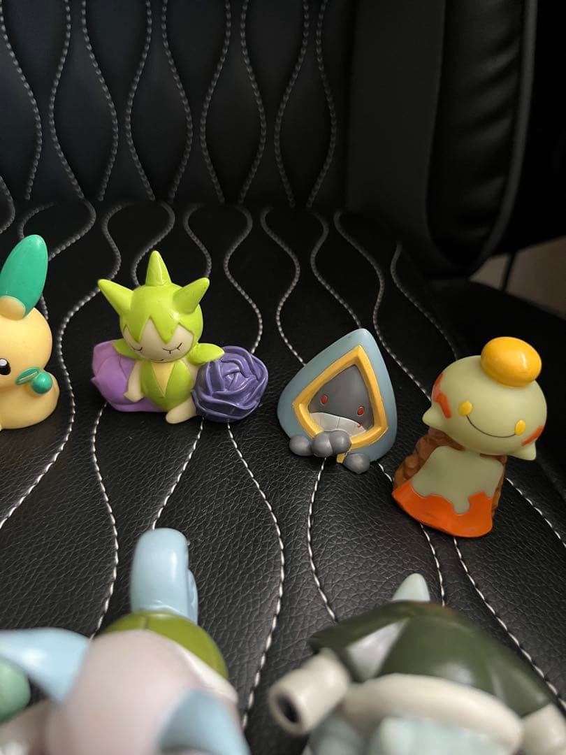 ポケモンキッズ　フィギュアセット 14体　指人形　まとめ売り　色違い