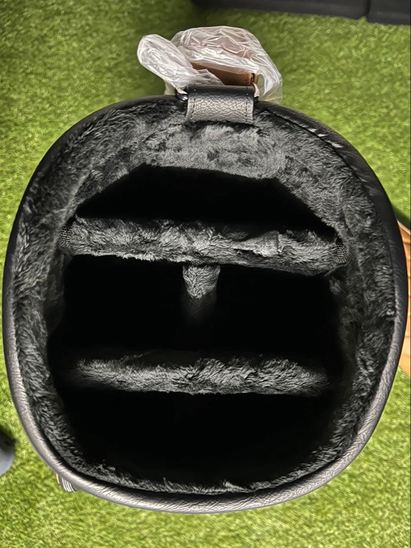 VALIANT ゴルフバッグ・キャディバッグ