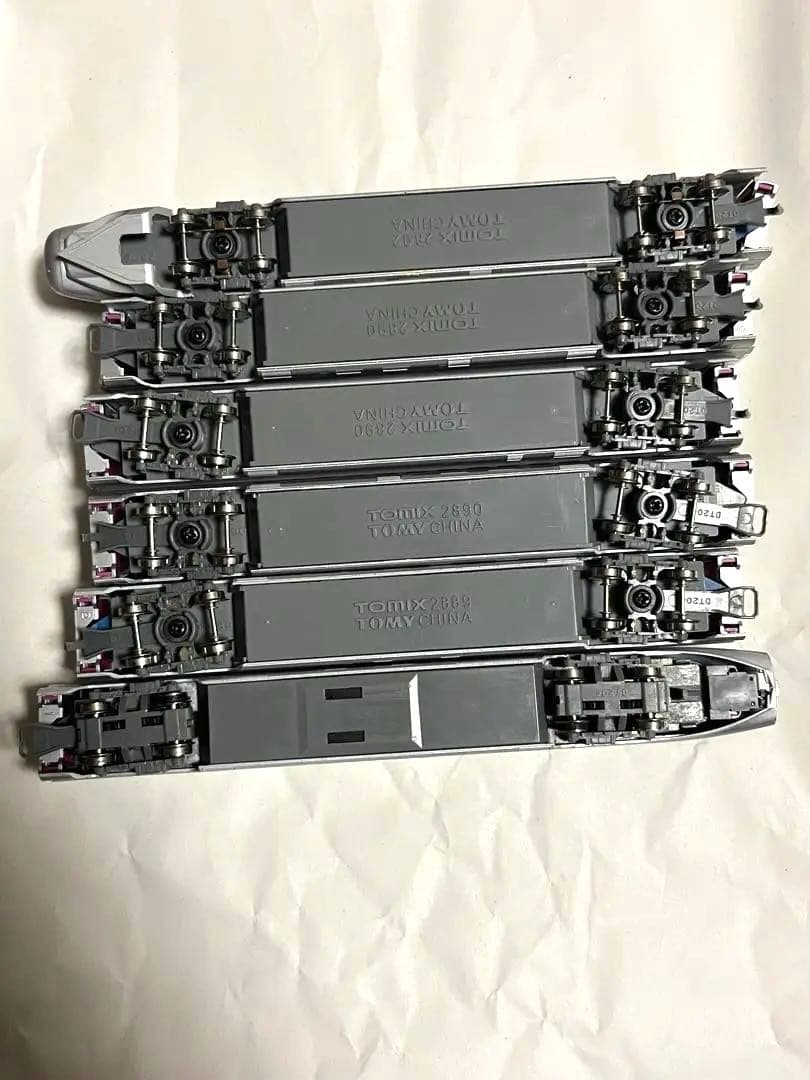 E3系秋田新幹線6両　tomix ライト点灯動力動作確認済　ジャンク品